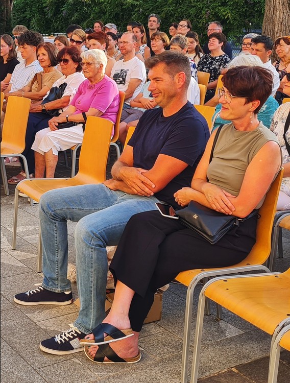 ula bratkovic ce bi zvezde izpolnjevale zelje zalozba 5ka 6
