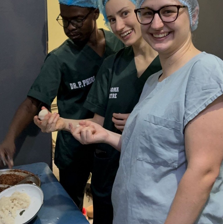 slike anamarija mihovec utrip zambije skozi stetoskop 5ka zalozba 5